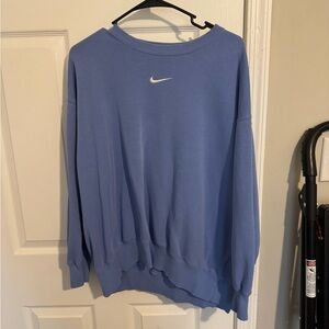 Nike Phoenix Fleece Oversized Crewneck Sweatshirt
